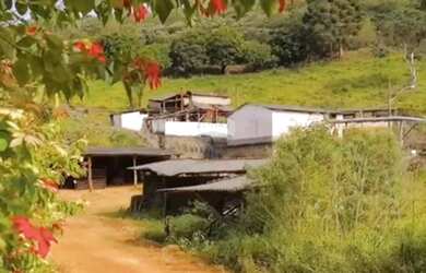 Imagem: A fazenda possui 249m² de Área e está localizado em Casa