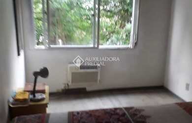 Imagem 4: Apartamento com 2 quartos para alugar no bairro Camaquã