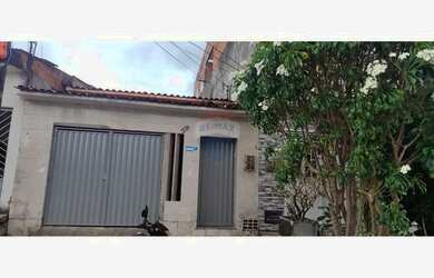 Imagem: A casa possui 3 Dormitórios, 2 Banheiros, 84-0m² de Área