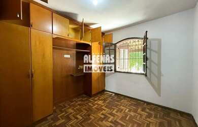 Imagem 10: EXCELENTE CASA COMERCIAL E RESIDENCIAL COM ÓTIMA LOCALIZAÇÃO NO BAIRRO...