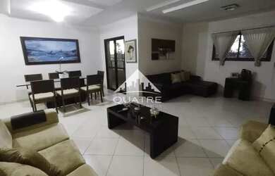 Imagem: O apartamento possui 4 Dormitórios, 5 Banheiros, 164m² de