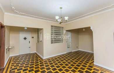 Imagem: O apartamento à venda possui 4 Dormitórios, 2 Banheiros, 1