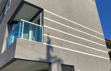 Imagem: A casa em condomínio possui 2 Dormitórios, 3 Banheiros, 1