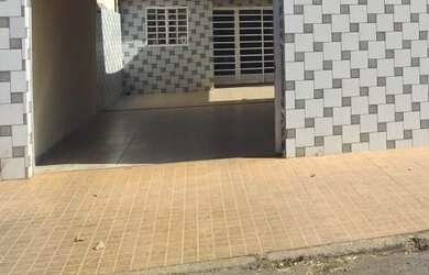 Imagem 2: Vendo essa casa grande em Brasília