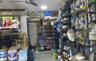 Imagem 5: Loja frente de rua e com entrada lateral pelo condomínio. Duas frentes