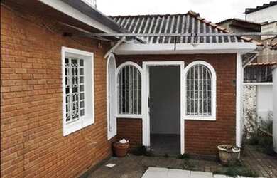 Imagem: O depósito possui 200m² de Área e está localizado em Vila