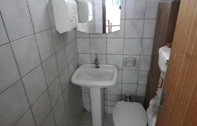 Imagem 11: Sala para alugar, 140 m² por R$ 6.000/mês + taxas - Centro - Balneário Piçarras/SC