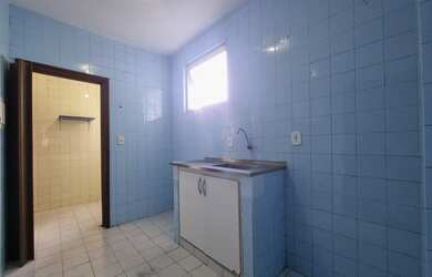 Imagem 4: Edf. Pena de Águia - Barra - Nascente - 1 quarto - Área de serviço - 47m²