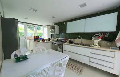 Imagem 8: Casa em condomínio fechado