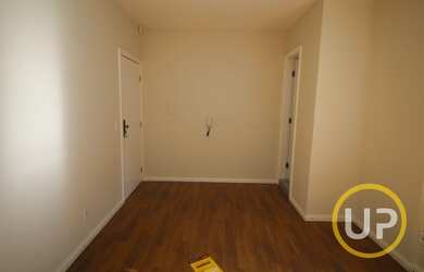 Imagem: O depósito possui 15m² de Área e está localizado em Lourdes