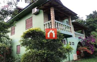 Imagem: A chácara possui 300m² de Área e está localizado em Linha