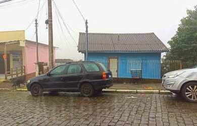 Imagem: A casa possui 2 Dormitórios, 1 Banheiro, 20m² de Área e