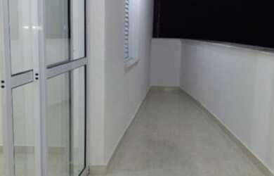 Imagem: O apartamento possui 3 Dormitórios, 1 Banheiro, 1 Vaga na garagem