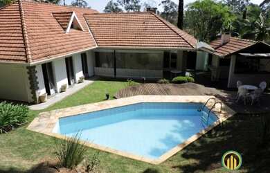 Imagem: A casa em condomínio possui 3 Dormitórios, 5 Banheiros, 5