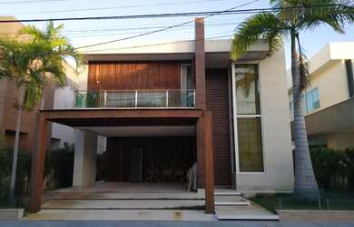 Imagem: A casa em condomínio possui 3 Dormitórios, 4 Banheiros, 4