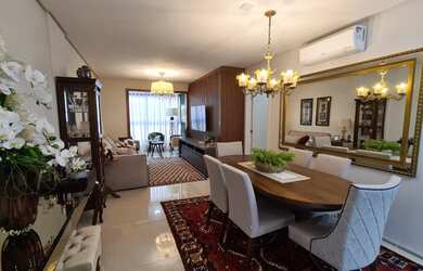 Imagem: O apartamento possui 3 Dormitórios, 2 Banheiros, 2 Vagas na