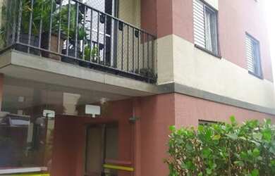 Imagem: O apartamento possui 3 Dormitórios, 1 Banheiro, 1 Vaga na garagem