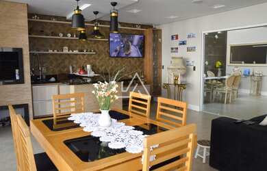 Imagem 11: CASA NO BAIRRO CARMEM. Piscina, Churrasqueira, 289m² de Áreae2 Vagas...