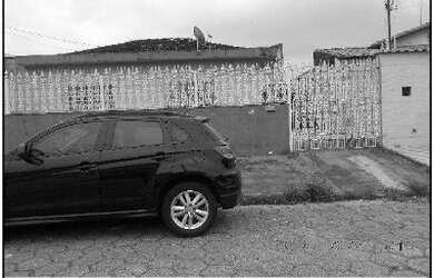 Imagem: A casa possui 2 Dormitórios, 1 Banheiro, 3 Vagas na garagem