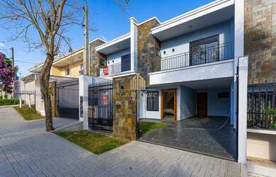 Imagem 1: Condominio de sobrados em ótima localização no Bacacheri