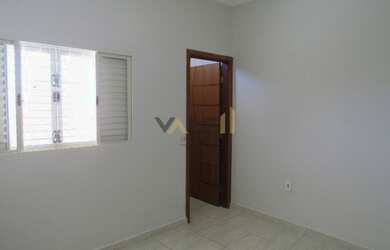 Imagem 12: Casa FRANCA - SP. Varanda, 70m² de Área, 5 Vagas na garageme2 Dormitórios