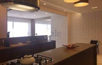 Imagem: O apartamento possui 3 Dormitórios, 3 Banheiros, 5 Vagas na