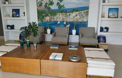 Imagem: O apartamento possui 3 Dormitórios, 5 Banheiros, 2 Vagas na