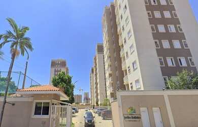 Imagem: O apartamento possui 2 Dormitórios, 2 Banheiros, 1 Vaga na