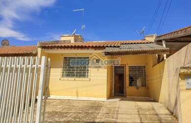 Imagem: A casa possui 2 Dormitórios, 1 Banheiro, 42m² de Área e