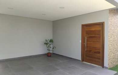 Imagem: A casa em condomínio possui 2 Dormitórios, 2 Banheiros, 2