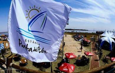 Imagem: O terreno possui 802m² de Área e está localizado em Paranagi