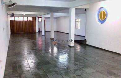 Imagem: O depósito possui 200m² de Área e está localizado em Vila