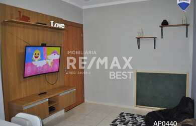 Imagem: O apartamento possui 2 Dormitórios, 1 Banheiro, 1 Vaga na garagem