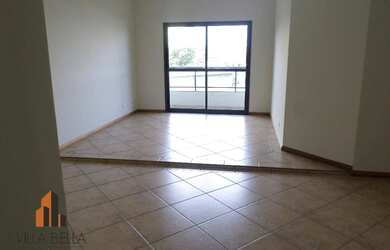 Imagem: O apartamento possui 3 Dormitórios, 1 Banheiro, 2 Vagas na