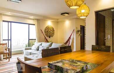 Imagem: O apartamento possui 3 Dormitórios, 2 Banheiros, 2 Vagas na