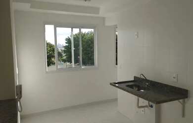 Imagem: O apartamento possui 2 Dormitórios, 1 Banheiro, 1 Vaga na garagem