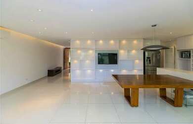 Imagem 10: ABVCR 160 601251054-12. Churrasqueira, Ar-condicionado, Guarda roupae275m²...