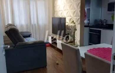 Imagem: O apartamento possui 2 Dormitórios, 1 Banheiro, 1 Vaga na garagem