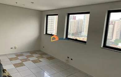 Imagem: O depósito possui 32m² de Área e está localizado em Cidade