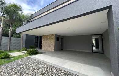 Imagem: A casa em condomínio possui 3 Dormitórios, 4 Banheiros, 4