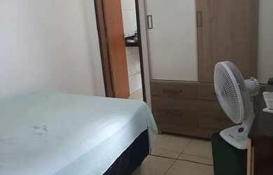 Imagem: A casa possui 3 Dormitórios e 1 Vaga na garagem e está localizado