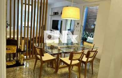 Imagem: A casa possui 5 Dormitórios, 3 Banheiros, 1 Vaga na garagem