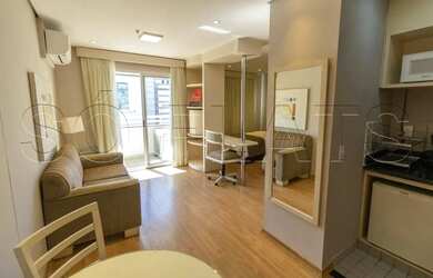 Imagem: O studio possui 1 Dormitório, 1 Banheiro, 1 Vaga na garagem