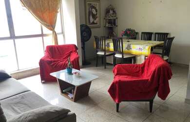 Imagem: O apartamento possui 4 Dormitórios, 2 Banheiros, 1 Vaga na