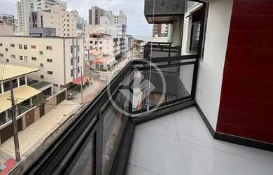 Imagem: O apartamento possui 3 Dormitórios, 1 Banheiro, 2 Vagas na