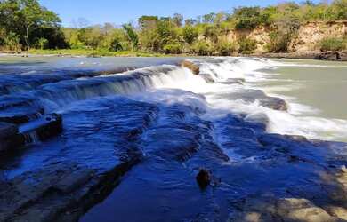 Imagem: O apartamento possui 2 Dormitórios, 1 Banheiro, 5 Vagas na