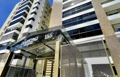 Imagem: O apartamento possui 3 Dormitórios, 5 Banheiros, 4 Vagas na