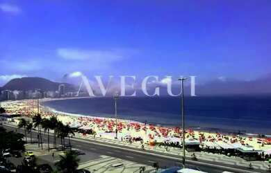 Imagem: O apartamento possui 4 Dormitórios, 5 Banheiros, 2 Vagas na