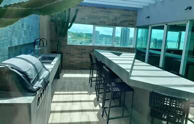 Imagem 14: Venda. Piscina, Varanda, Área de serviçoe30m² de Área