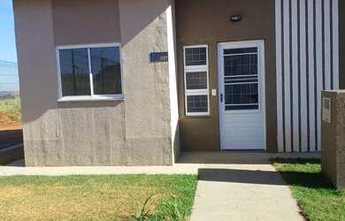 Imagem: A casa em condomínio possui 2 Dormitórios, 1 Banheiro, 1 Vaga